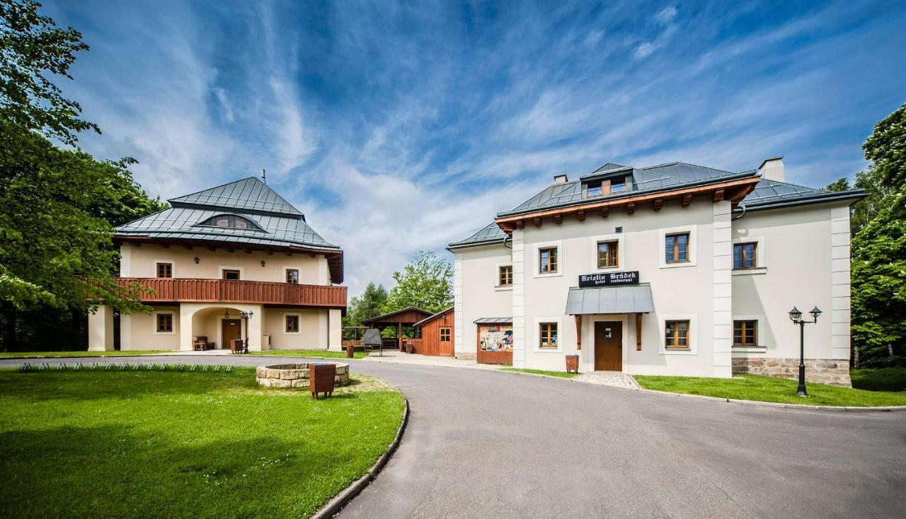 Hotel Kristin Hradek Decin Exterior photo